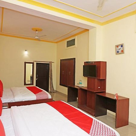 Oyo 14179 Panchvati Hotell Dehradun Exteriör bild