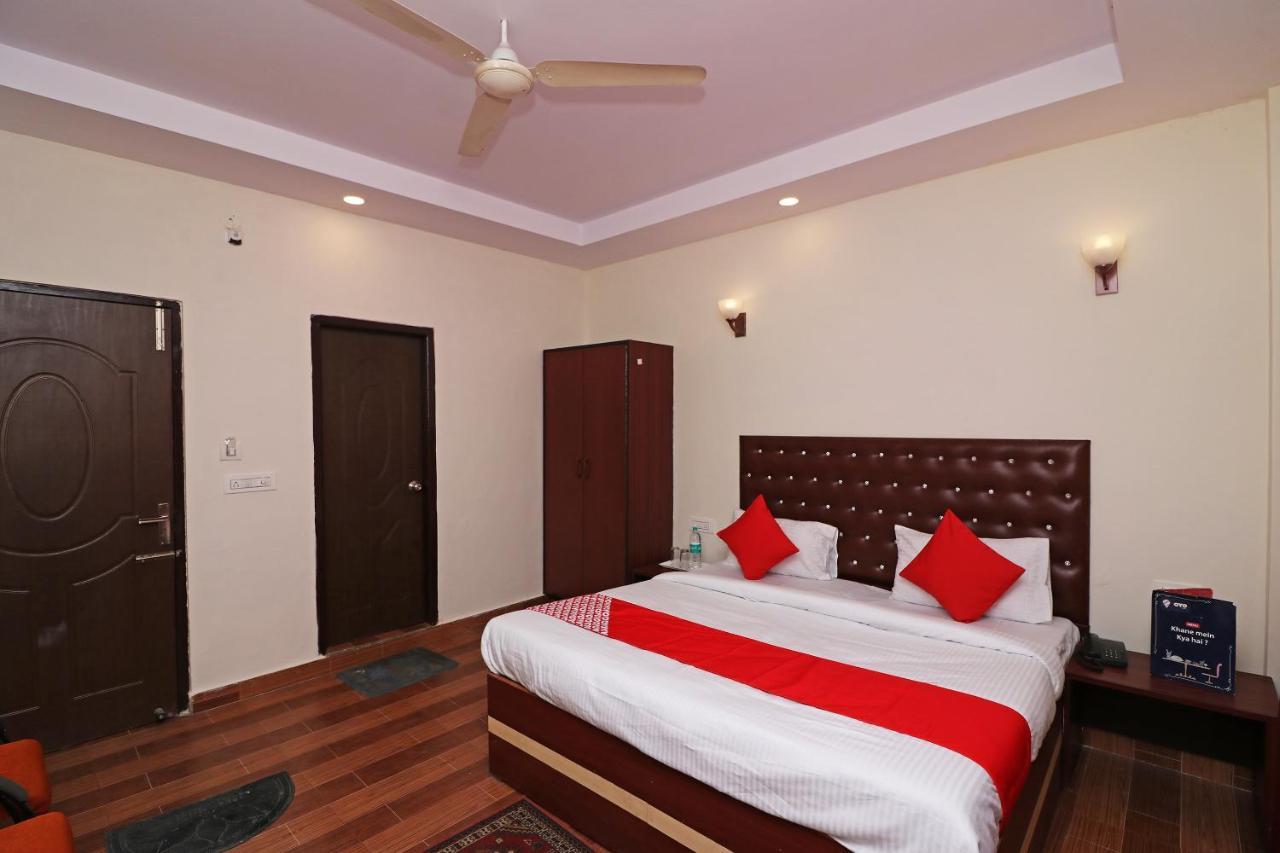 Oyo 14179 Panchvati Hotell Dehradun Exteriör bild