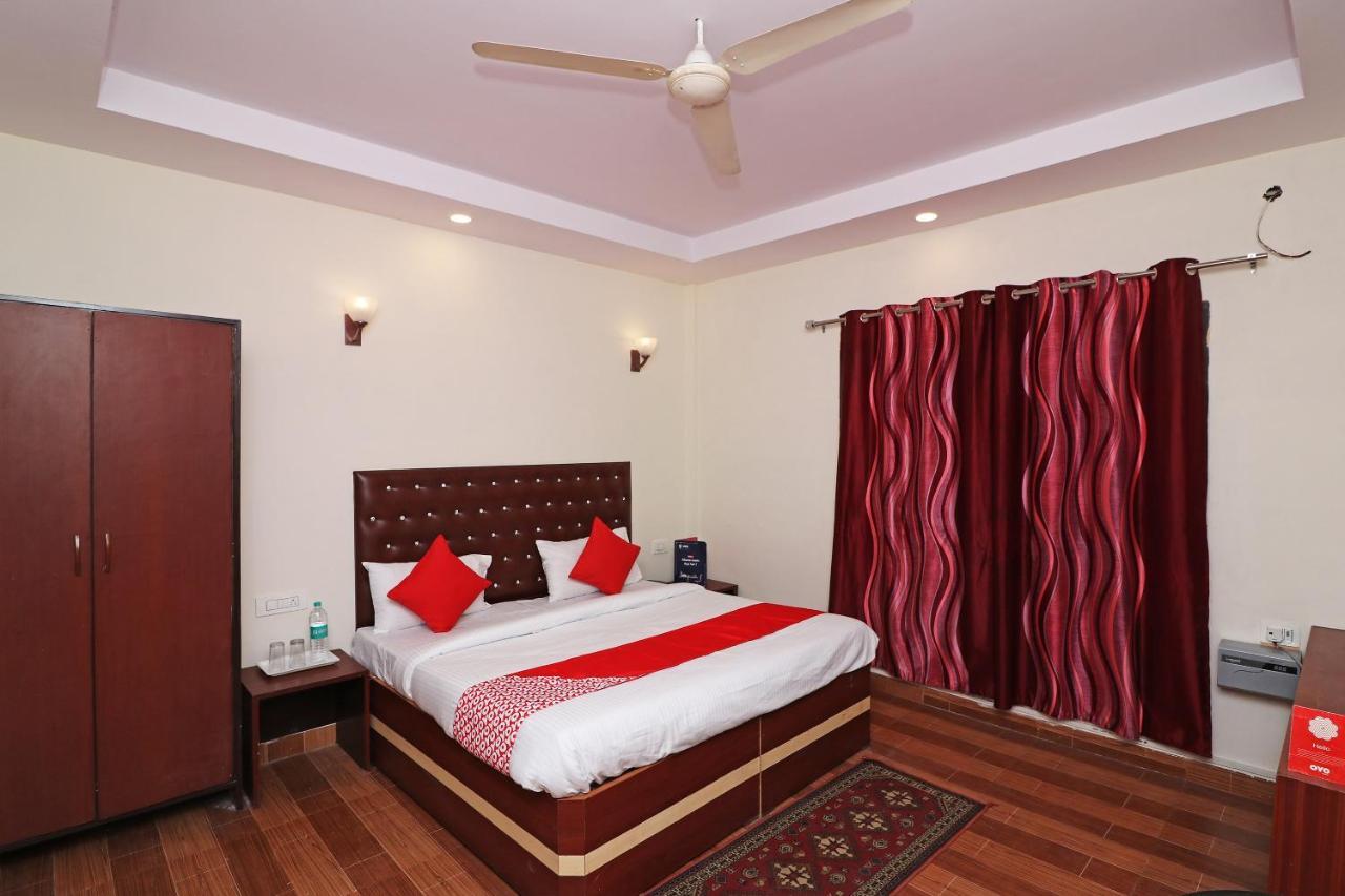 Oyo 14179 Panchvati Hotell Dehradun Exteriör bild