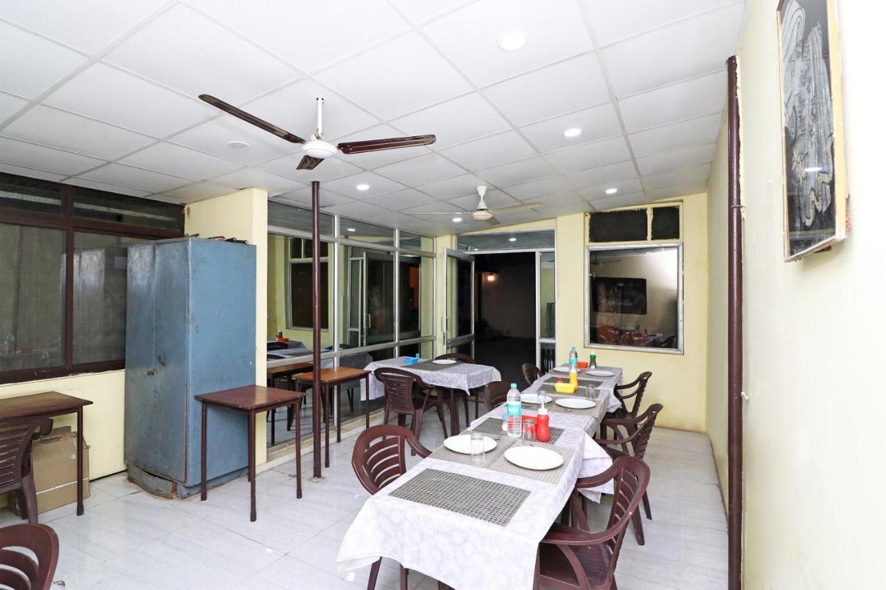 Oyo 14179 Panchvati Hotell Dehradun Exteriör bild