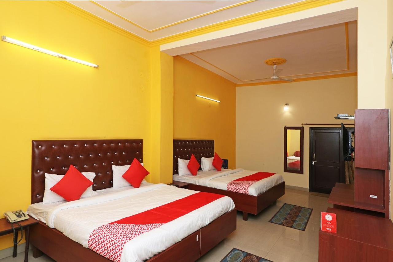 Oyo 14179 Panchvati Hotell Dehradun Exteriör bild
